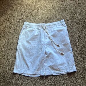 Men’s Casual Classic White Shorts
